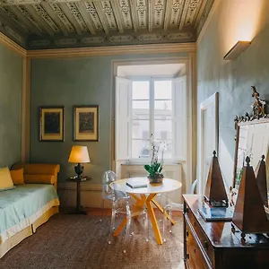 Palazzo Feroci - Residenza D'epoca Pise