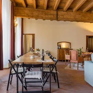  Appartamento Magnificent 1800 In The Heart Of Italia